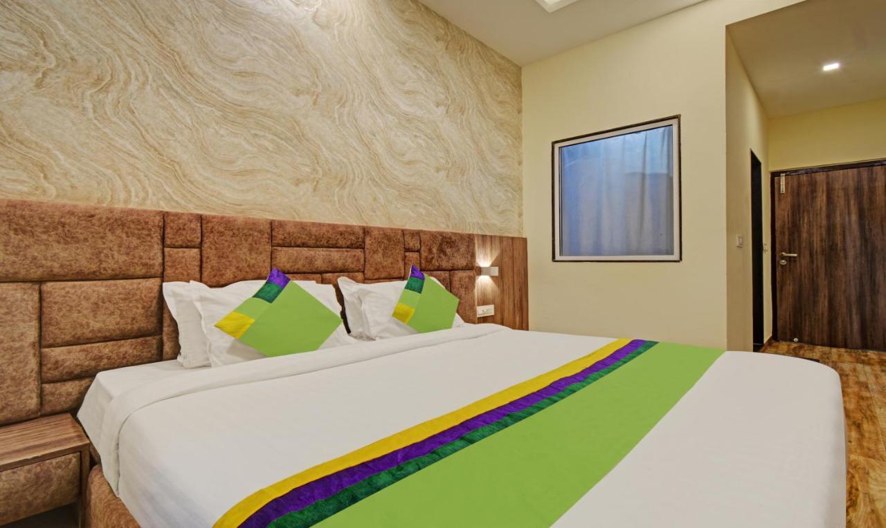 Tripli Hotels Le Shelton Udaipur Kültér fotó